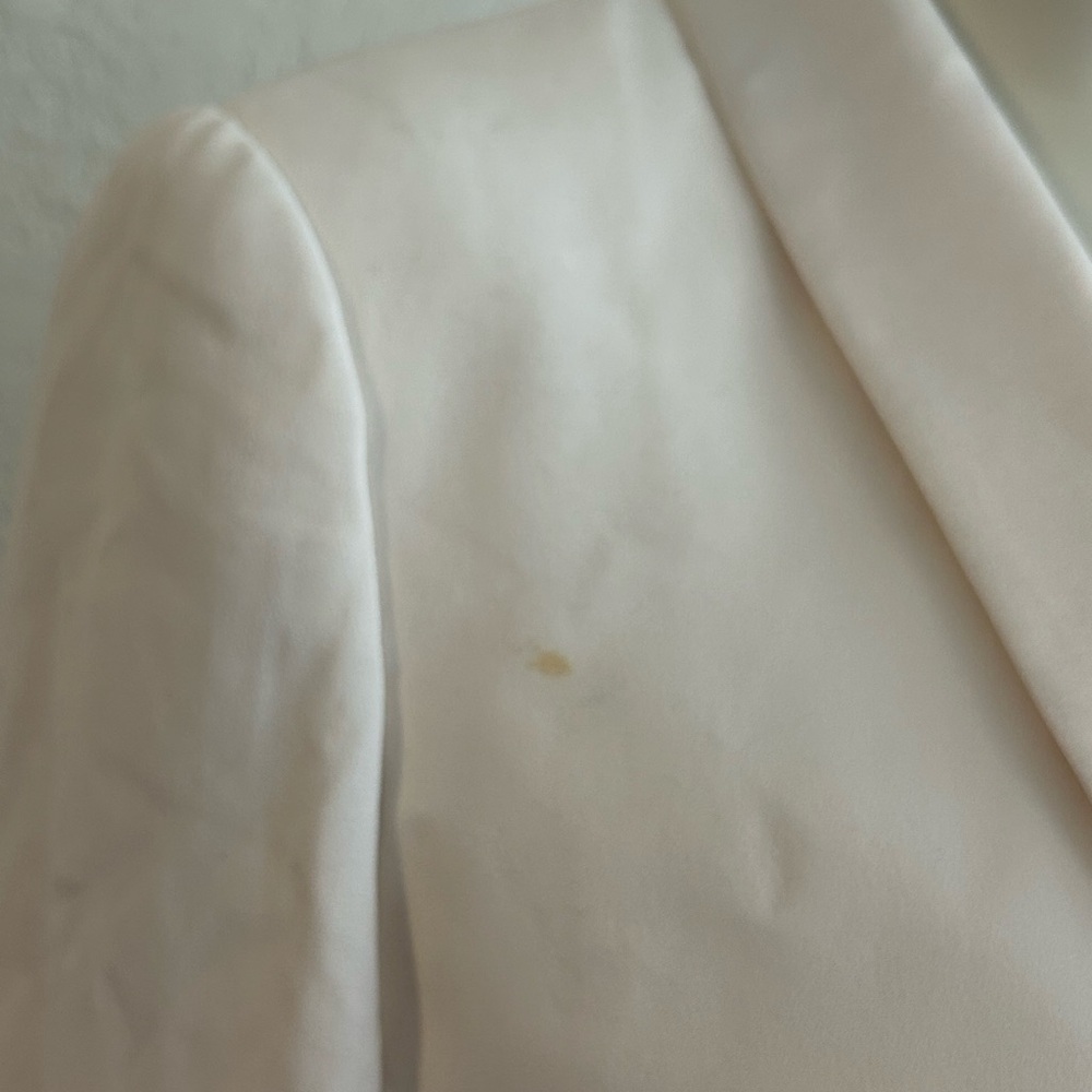 Ralph Lauren purple label Ivory Satin silk Jacket Sz 6 as is (stains ). Italy - Picture 5 of 12
